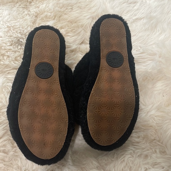 Platform Fluff Yeah UGG slides - Picture 2 of 4